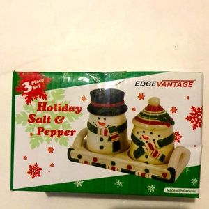 3 piece set Holiday Salt & Pepper